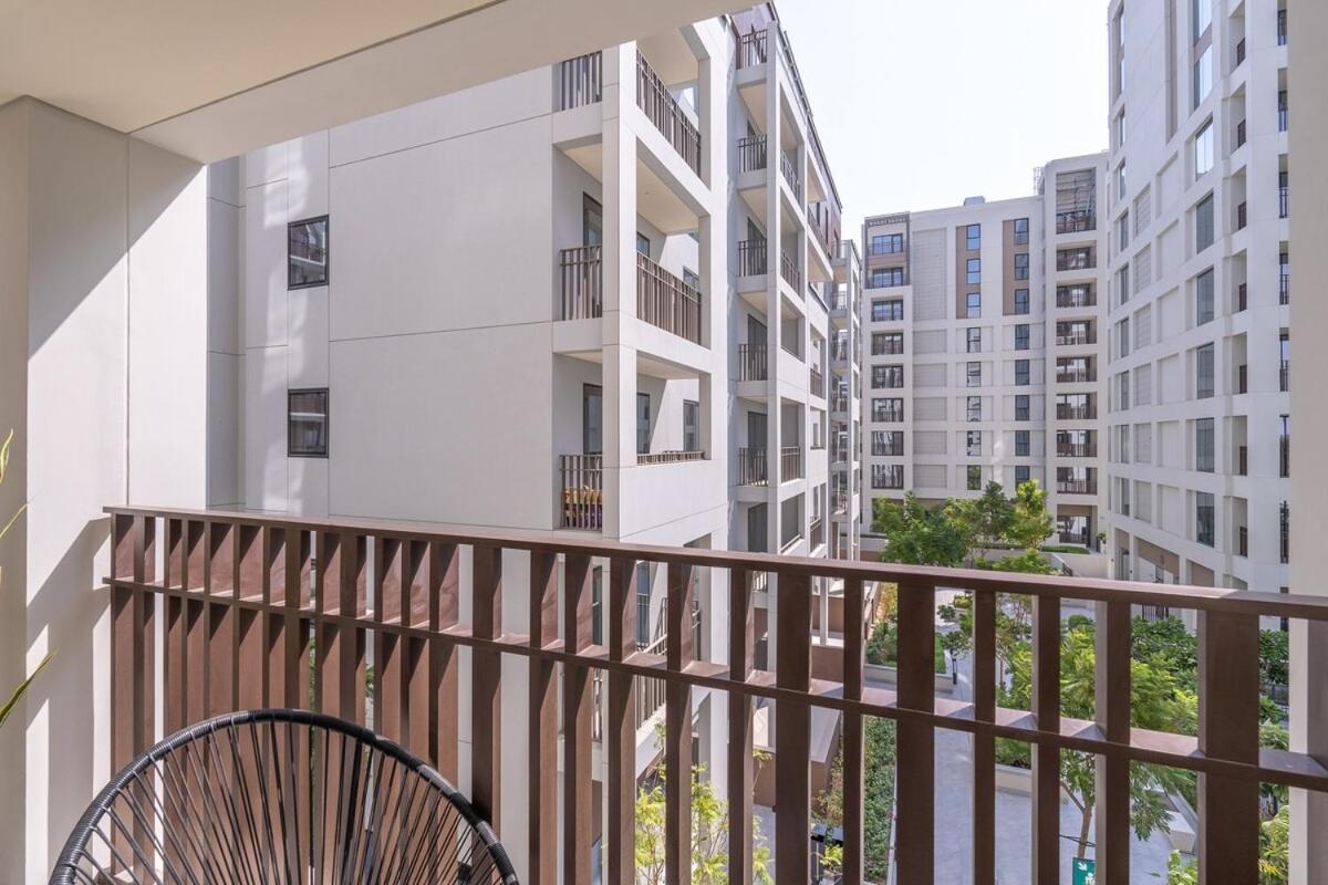 Elegant 4-Bedroom Apartment Perfect For Families In Dubai Creek Harbour 외부 사진