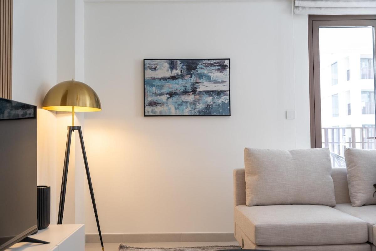 Elegant 4-Bedroom Apartment Perfect For Families In Dubai Creek Harbour 외부 사진