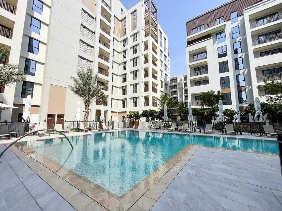Elegant 4-Bedroom Apartment Perfect For Families In Dubai Creek Harbour 외부 사진
